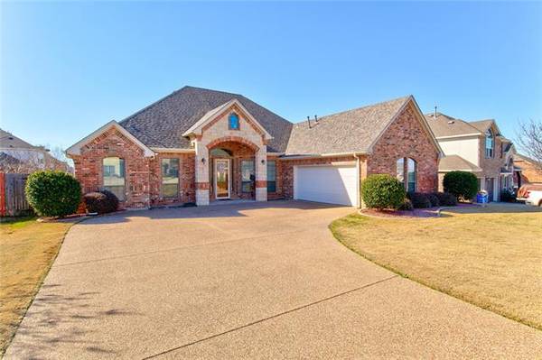 406 Mt Pleasant Court, Kennedale, TX 76060