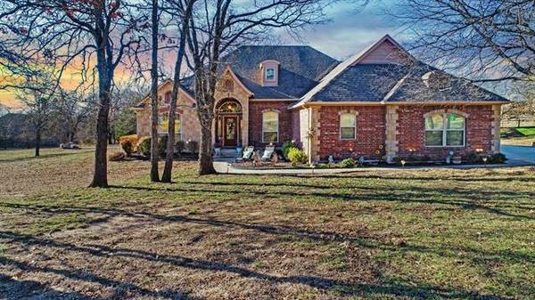 153 Overton Ridge Circle, Weatherford, TX 76088