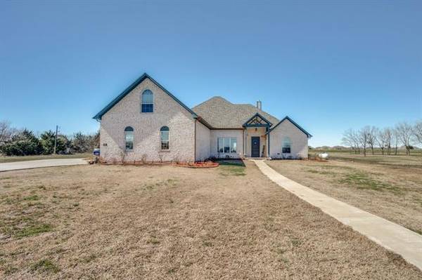 9101 Cleaver Lane, Talty, TX 75160