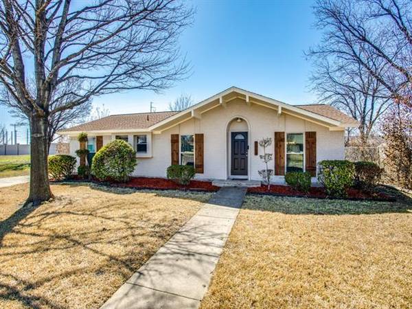 1433 Park East Drive, Garland, TX 75043