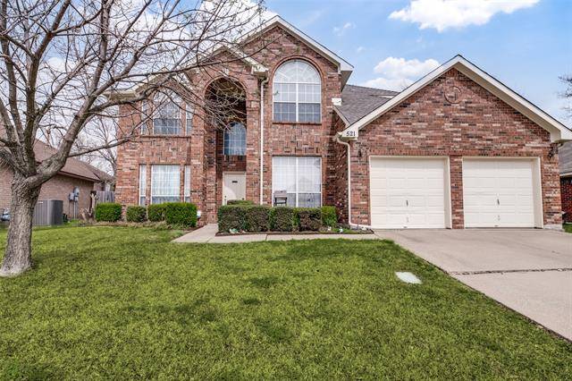 521 E Lynn Creek Drive, Arlington, TX 76002