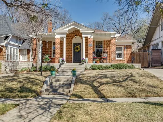 2313 6th Avenue, Fort Worth, TX 76110