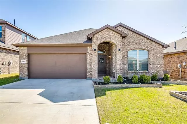 10304 Little Falls Trail, Fort Worth, TX 76177