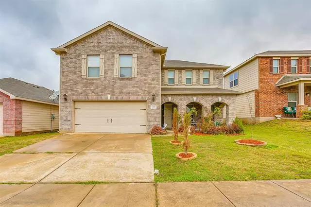 2209 Sims Drive, Fort Worth, TX 76119