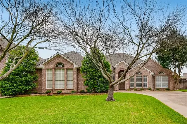 6437 Monarch Hills Drive, Fort Worth, TX 76132