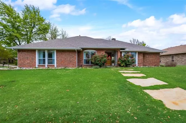 2530 Parkside Drive, Garland, TX 75040