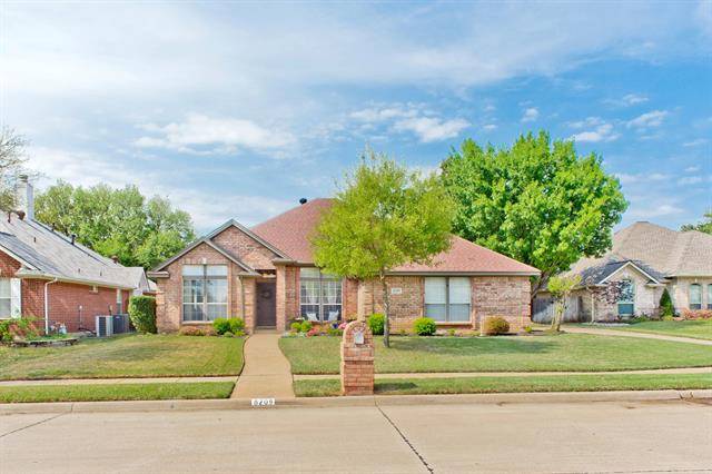 8209 Fin Wood Court, North Richland Hills, TX 76182