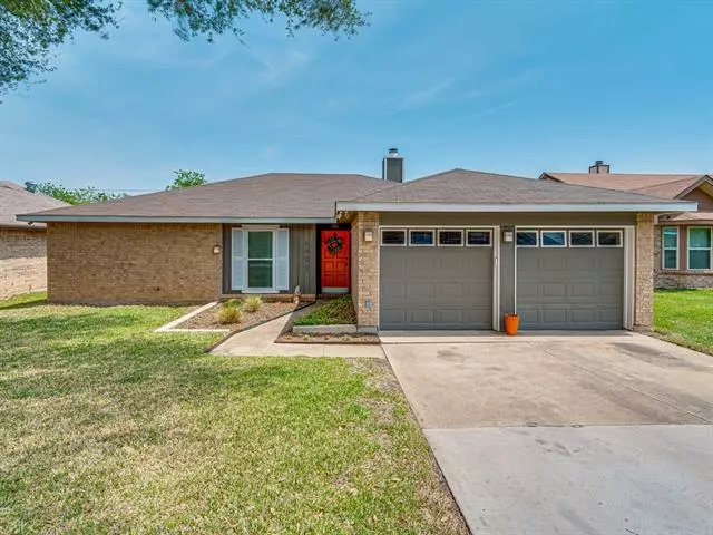 6405 Woodstream Trail, Fort Worth, TX 76133