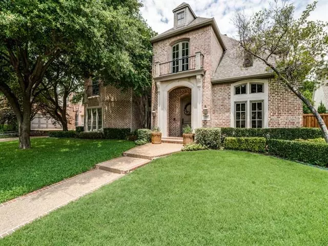 Plano, TX 75093,5909 Fairchild Court