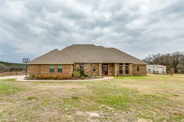 3221 Thompson Road, Weatherford, TX 76087