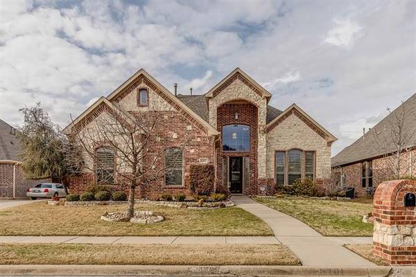 8301 Westwind Lane, North Richland Hills, TX 76182