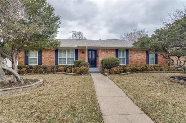 1306 Glen Cove Drive, Richardson, TX 75080