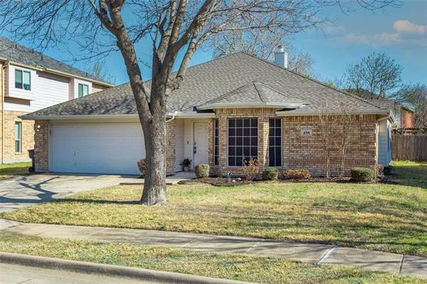 248 Willowlake Drive, Little Elm, TX 75068