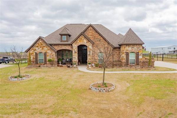 9201 Avery Ranch Way, Justin, TX 76247