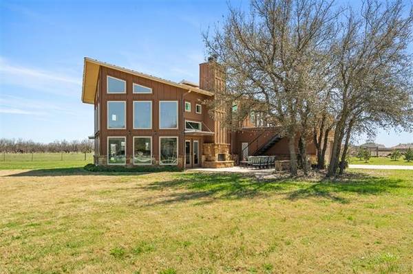 1400 Southgate Drive, Brownwood, TX 76801