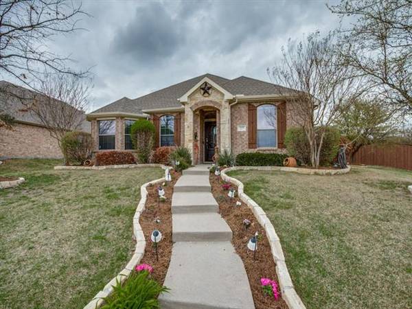 227 Cliffbrook Drive, Wylie, TX 75098