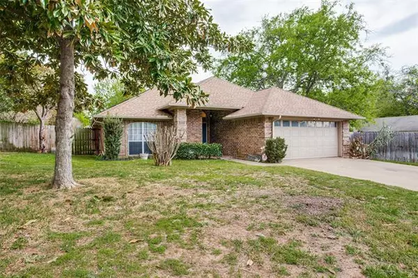 Cleburne, TX 76033,1305 Belvon Place