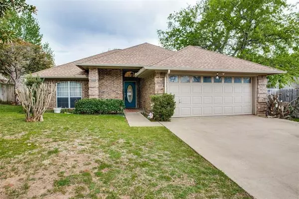 Cleburne, TX 76033,1305 Belvon Place