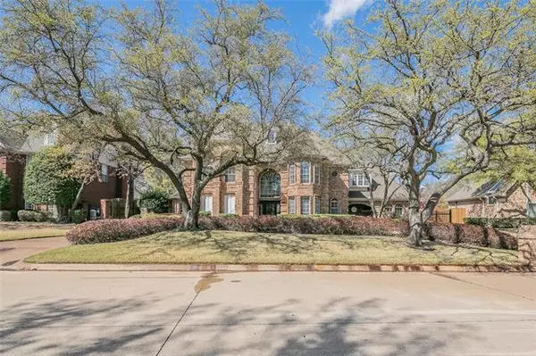 3408 Crossgate Circle N, Colleyville, TX 76034