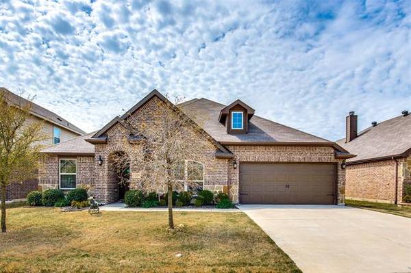 287 Hilltop Drive, Justin, TX 76247