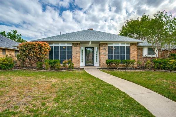 2314 Stone Glen Lane, Carrollton, TX 75007