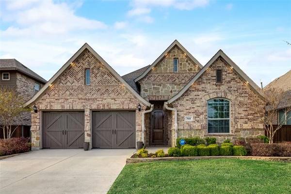 944 Rolling Thunder Road, Frisco, TX 75036