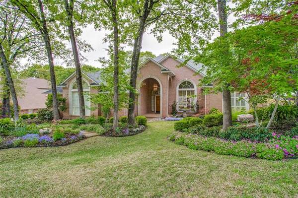 3113 Cedarpoint Drive, Grapevine, TX 76051