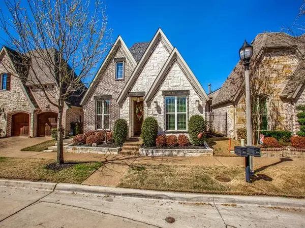 6134 Stapleford Circle, Dallas, TX 75252