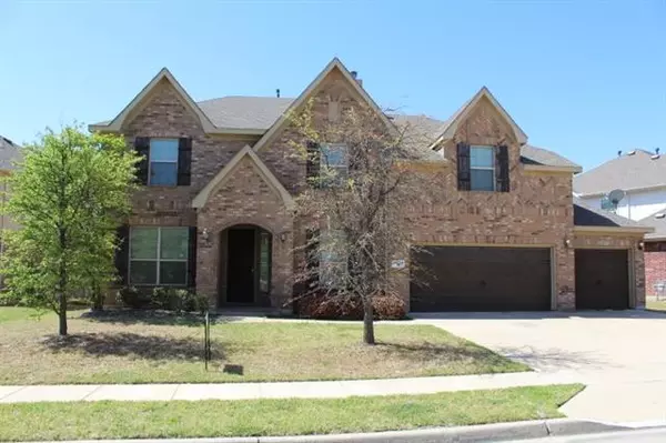 5629 Sleepy Creek Lane, Fort Worth, TX 76179