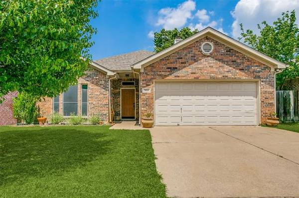 3533 Cripple Creek Trail, Fort Worth, TX 76262