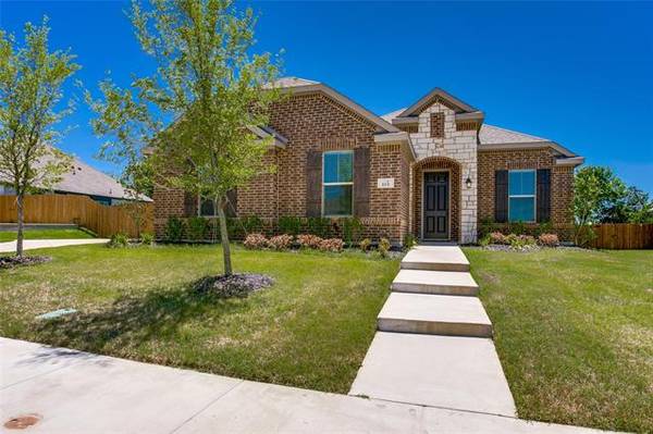 114 Laurel Oak Drive, Red Oak, TX 75154