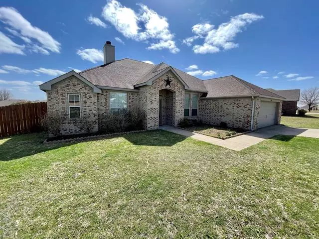 2909 Saunter Lane, Granbury, TX 76049