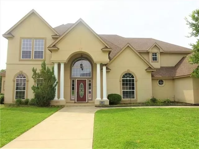 100 Manders Court, Runaway Bay, TX 76426