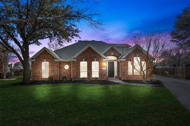 902 NETTLETON Court, Southlake, TX 76092