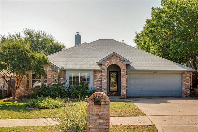 2105 Barton Springs Drive, Corinth, TX 76210