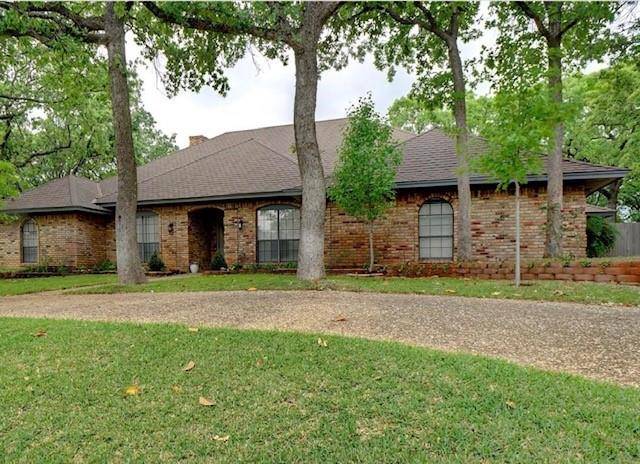 3805 Wimbleton Court, Bedford, TX 76021