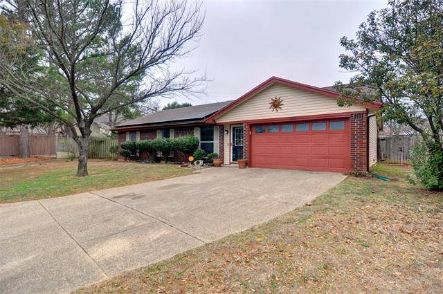 4609 Willow Elm Court, Arlington, TX 76017