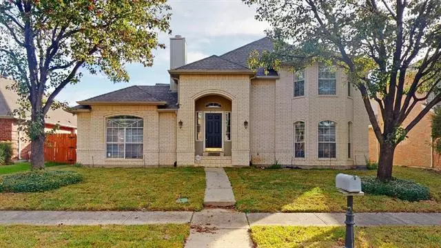 917 Fenimore Drive, Lewisville, TX 75077