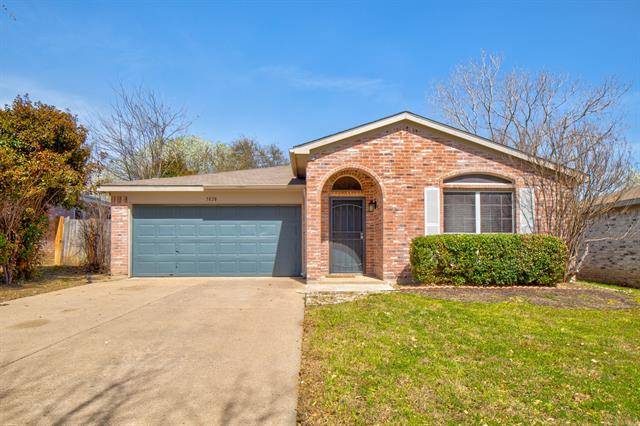 5828 Heatherglen Terrace, Fort Worth, TX 76179