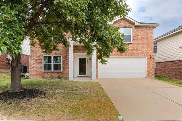 4821 Leaf Hollow Drive, Fort Worth, TX 76244