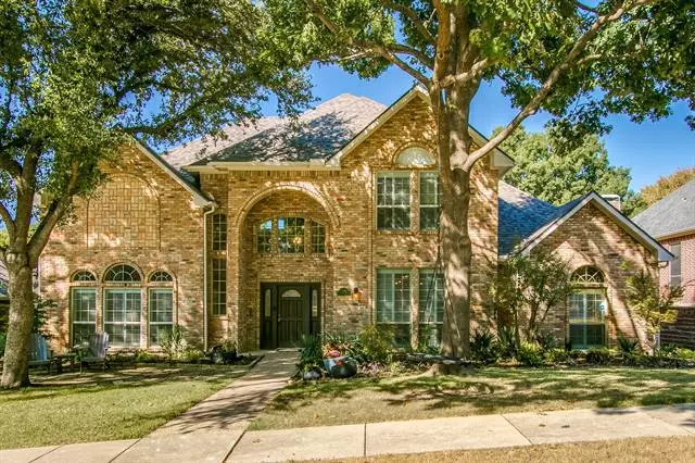 204 Long Canyon Court, Richardson, TX 75080