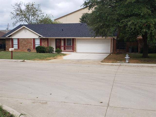 605 Stell Avenue, Mansfield, TX 76063