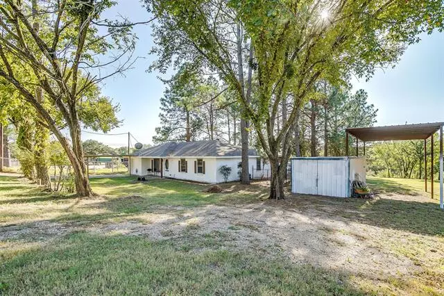 1004 Forgotten Lane, Alvarado, TX 76009