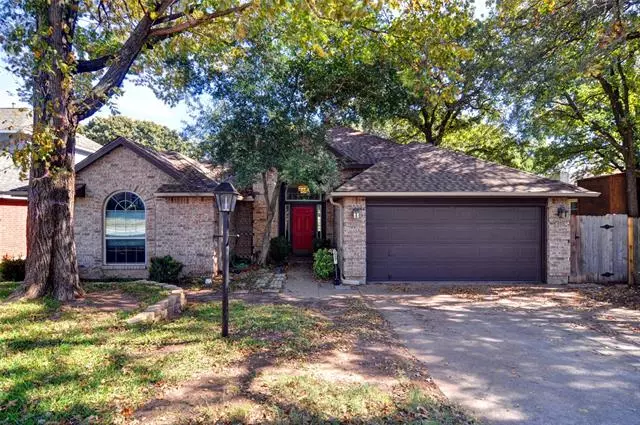 3517 Summer Trail Court, Arlington, TX 76016