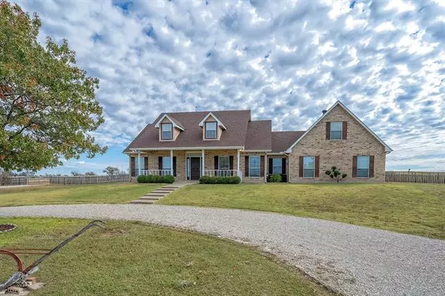 1890 Adamson Drive, Ponder, TX 76259