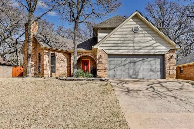 Grapevine, TX 76051,1032 W Winding Creek Drive