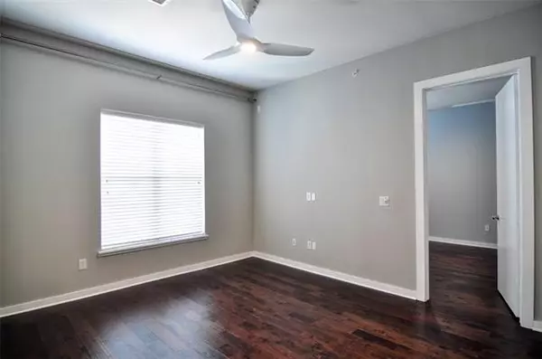 Dallas, TX 75204,2950 Mckinney Avenue #422