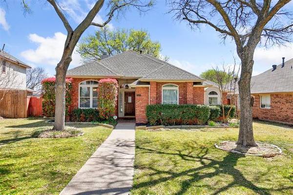 2128 Lavaca Trail, Carrollton, TX 75010