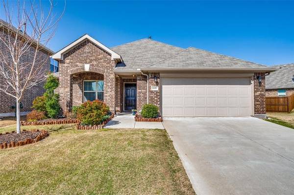 608 Bird Creek Drive, Little Elm, TX 75068