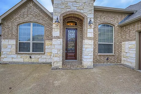 Rowlett, TX 75089,9209 Waters Lane